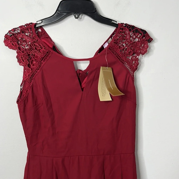 Francesca’s Burgundy Lace Sleeve Tie Back Dress NWT - Picture 2 of 7